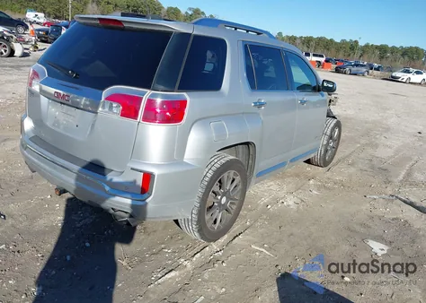 2016 GMC Terrain Denali z USA, uszkodzony, nr VIN 2GKFLRE35G6176671